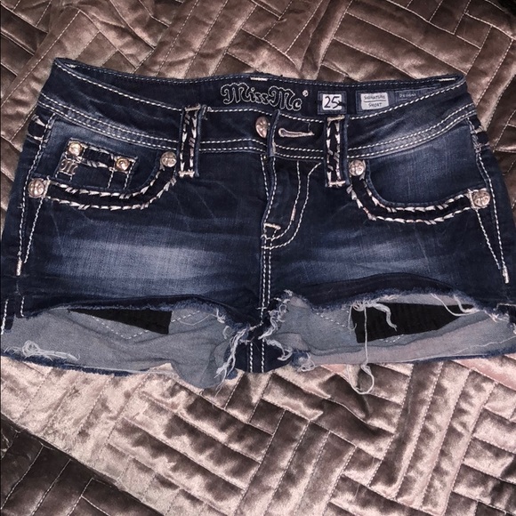 Miss Me Pants - Miss Me shorts size 25